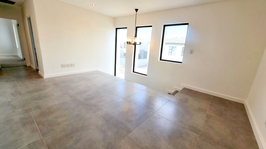 Commercial Property for Sale in Sandown Western Cape